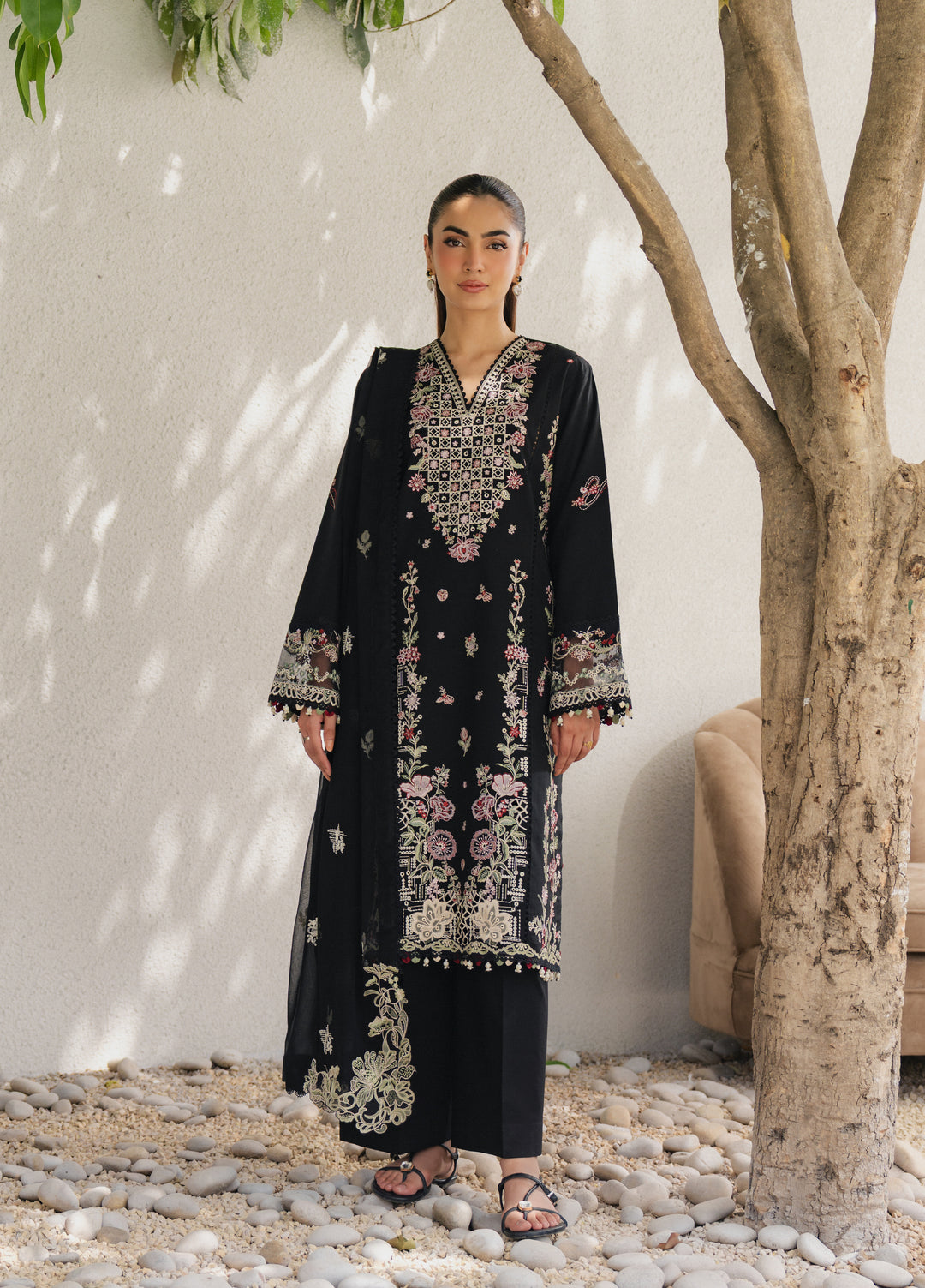Eclat Premium by Seran Unstitched Embroidered Lawn 3 Piece Suit SN26ULE Noirea D-03 - Summer Collection
