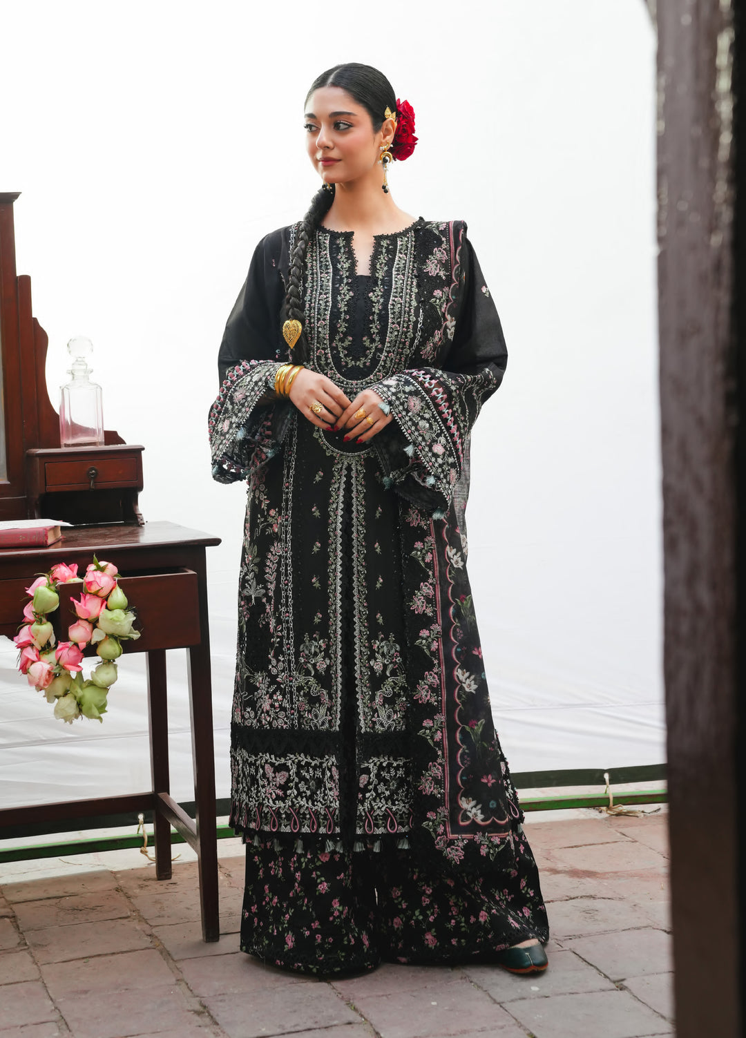 Ek Fasana by Kahf Premium Unstitched Embroidered Luxury Lawn 3 Piece Suit KHF26UFL KLB-3B SIYAARA - Festive Collection