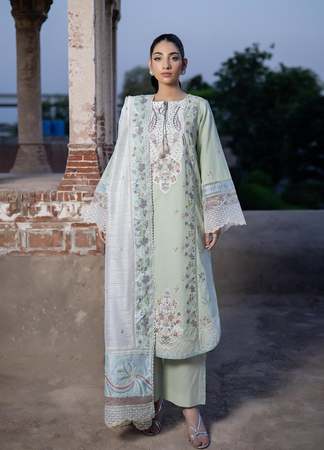 Inara by Javairia Women RTW Embroidered Lawn 3 Piece Suit IN26PJF Kriti - Festive Collection
