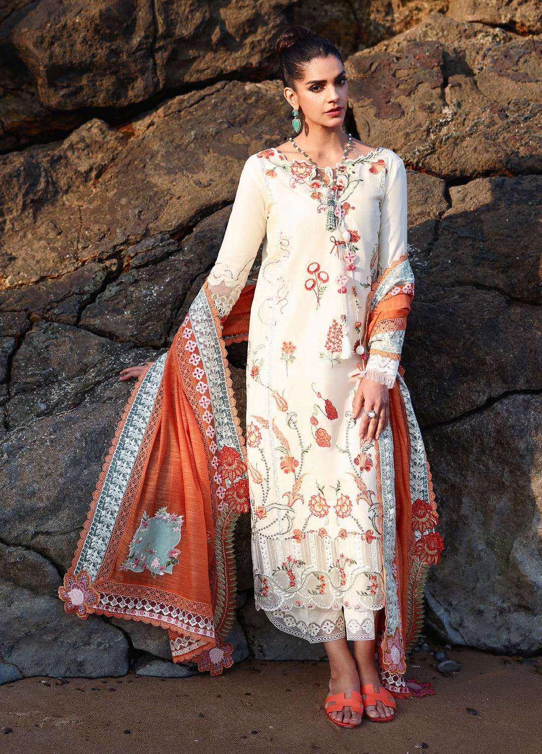 Saira Shakira Unstitched Embroidered Lawn 3 Piece Suit SSR26ULE SS-005A - Eid Collection
