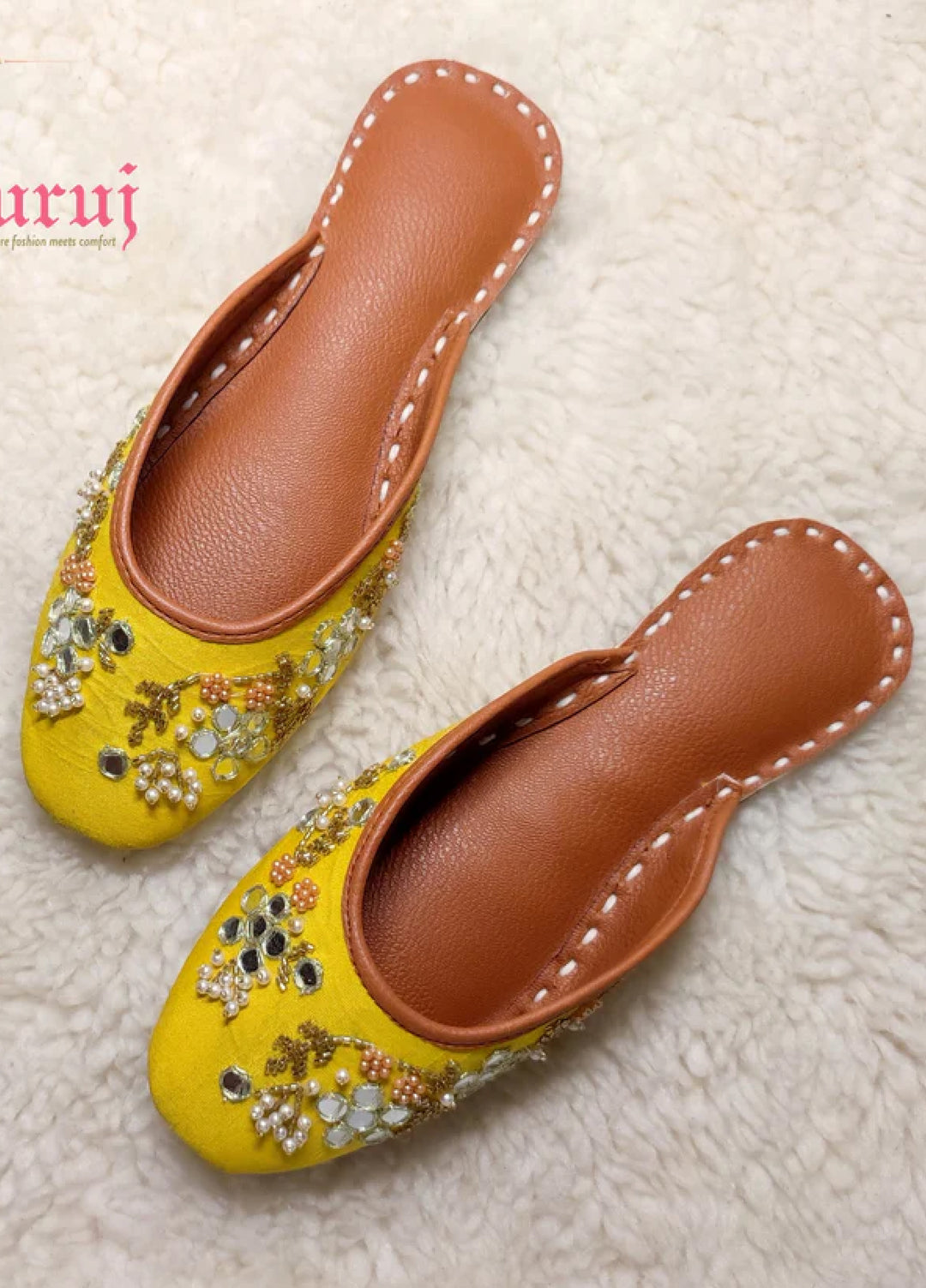 Zuruj Festive Style   Backless Khussay JU-168