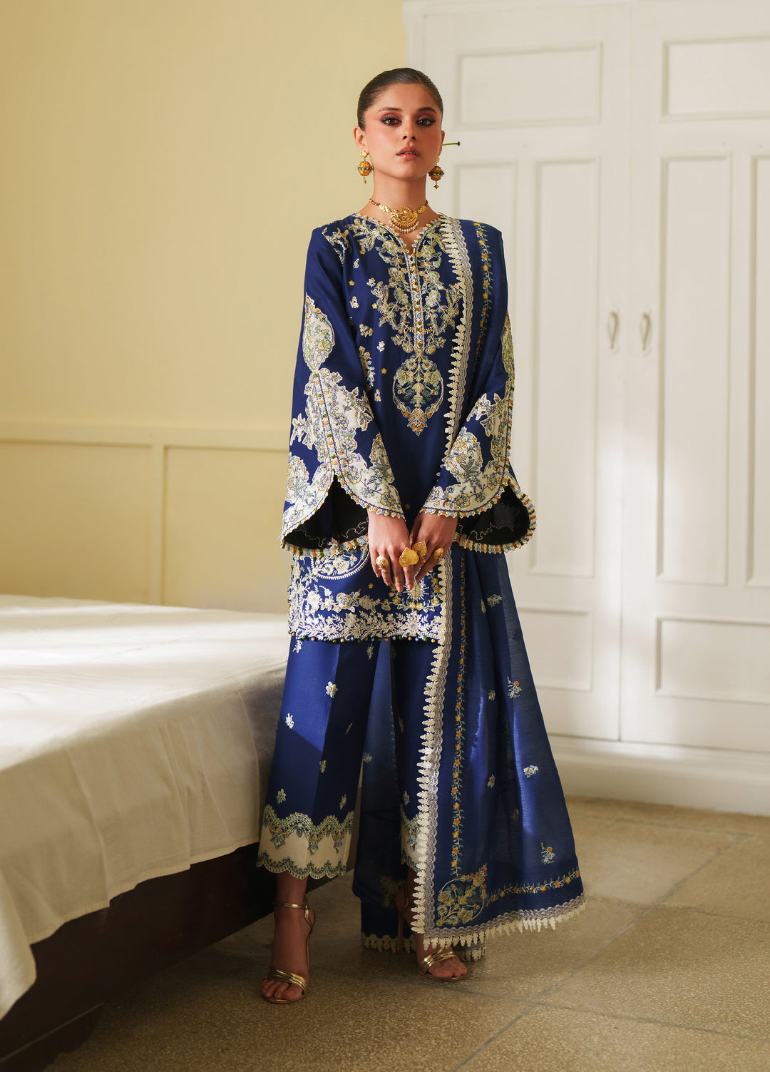 Heritage Dore by Bin Ilyas Unstitched Embroidered Lawn 3 Piece Suit BI26UHD 17-5B - Summer Collection