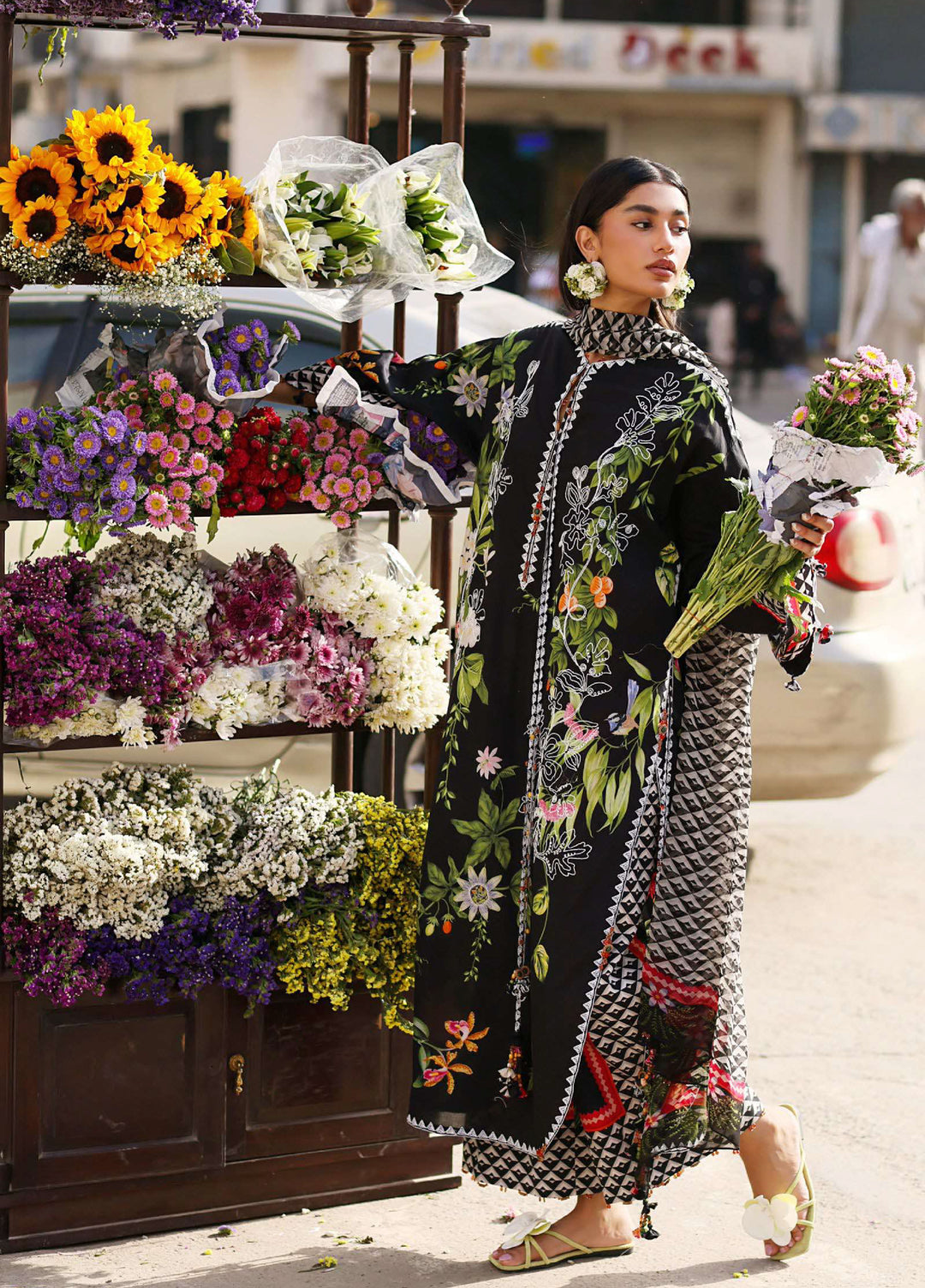 Wild Flower by Zaha Unstitched Embroidered Lawn 3 Piece Suit ZK26UWL ZF26-04 Midnight Bloom - Festive Collection
