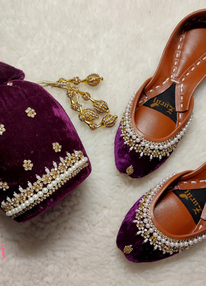 Zuruj Festive Style  Potli X Khussa  PL-62