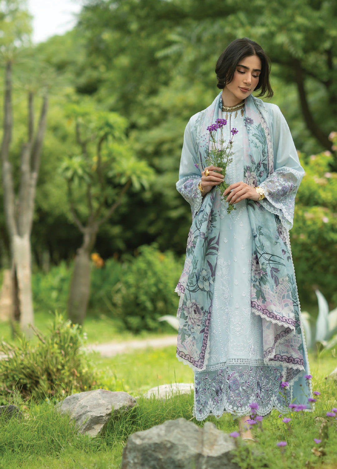 Zainab Chottani Unstitched Embroidered Lawn 3 Piece Suit ZC26ULE Cove 06 - Eid Collection