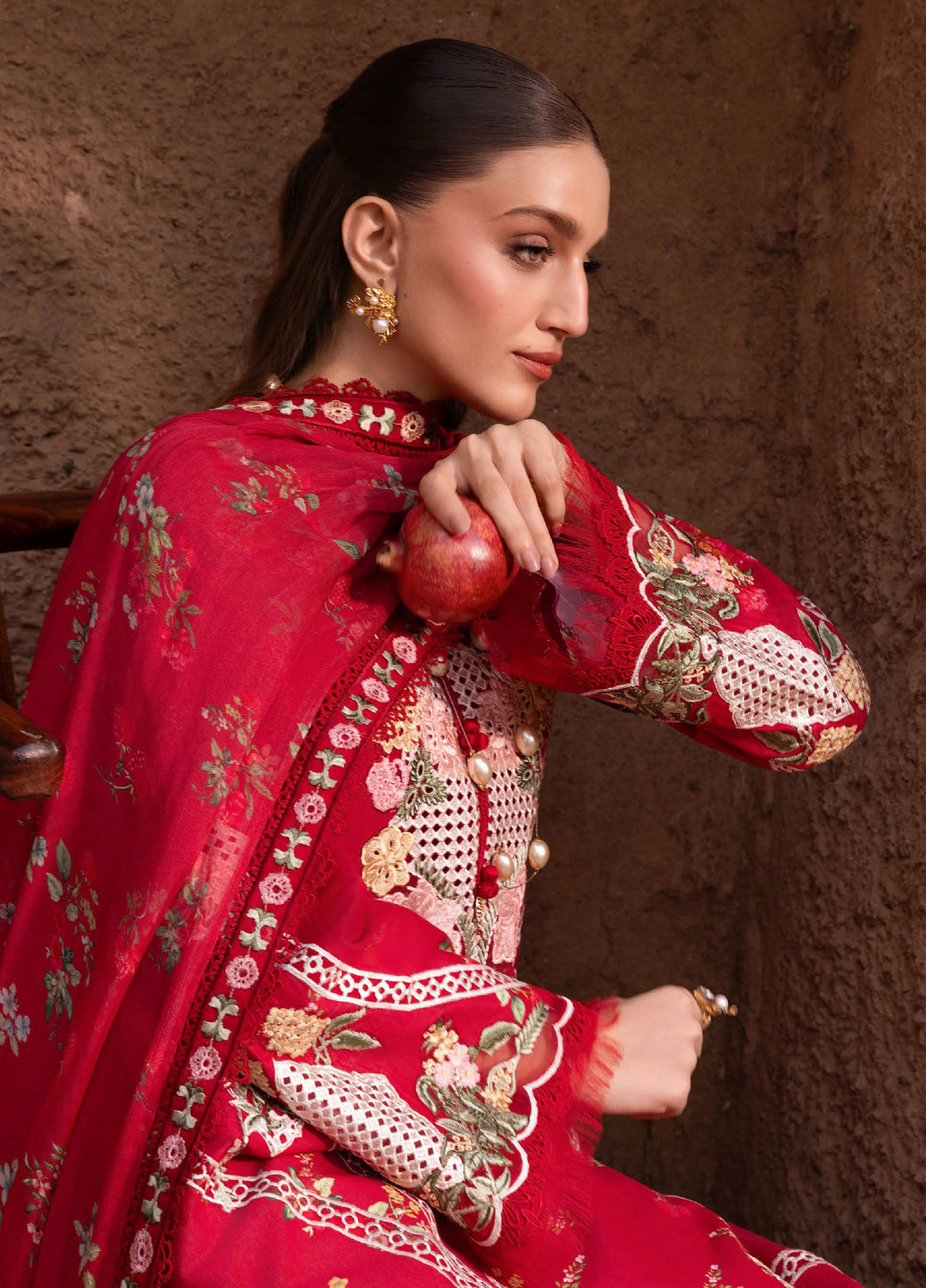 Saira Shakira Unstitched Embroidered Lawn 3 Piece Suit SSR26ULE SS-006A - Eid Collection