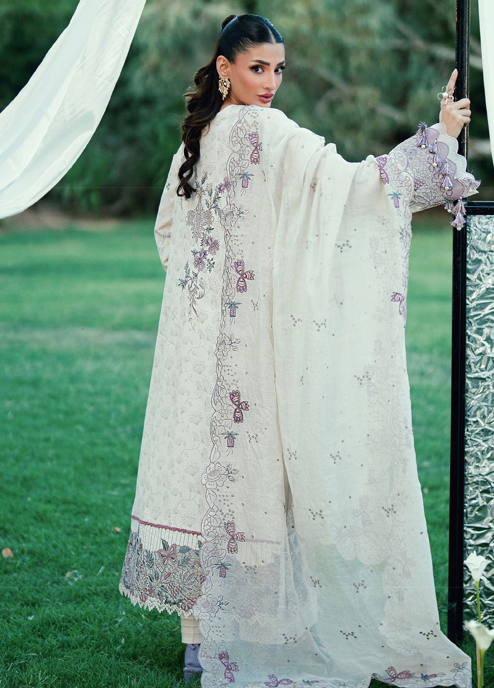 Florent Unstitched Printed Lawn 3 Piece Suit FL26ULE FEF-2B - Eid Collection
