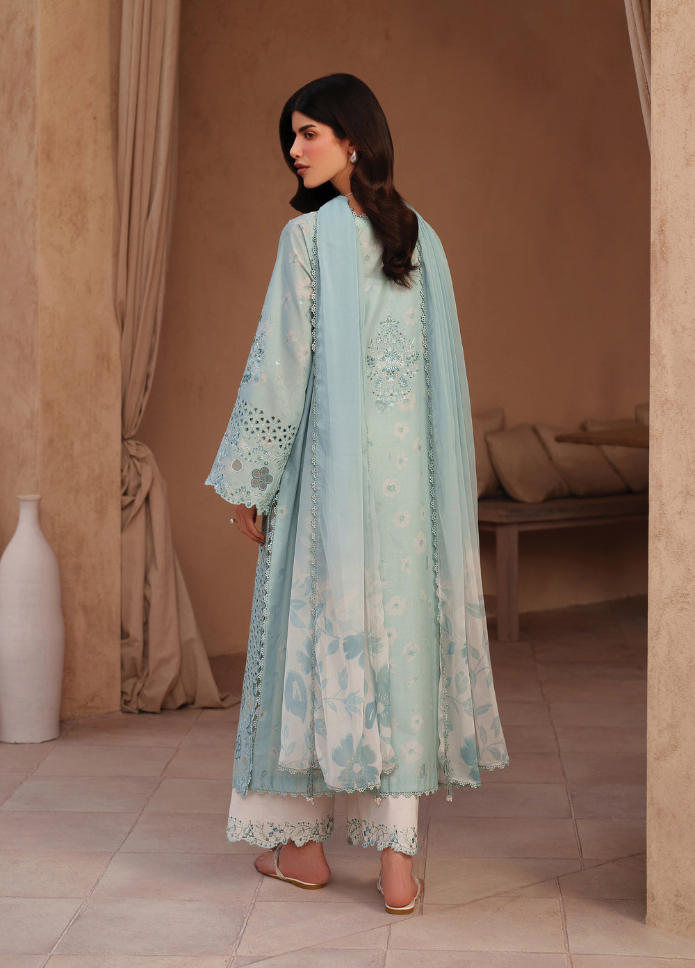 Iznik Unstitched Embroidered Lawn 3 Piece Suit IZ26ULE EL-05 - Eid Collection