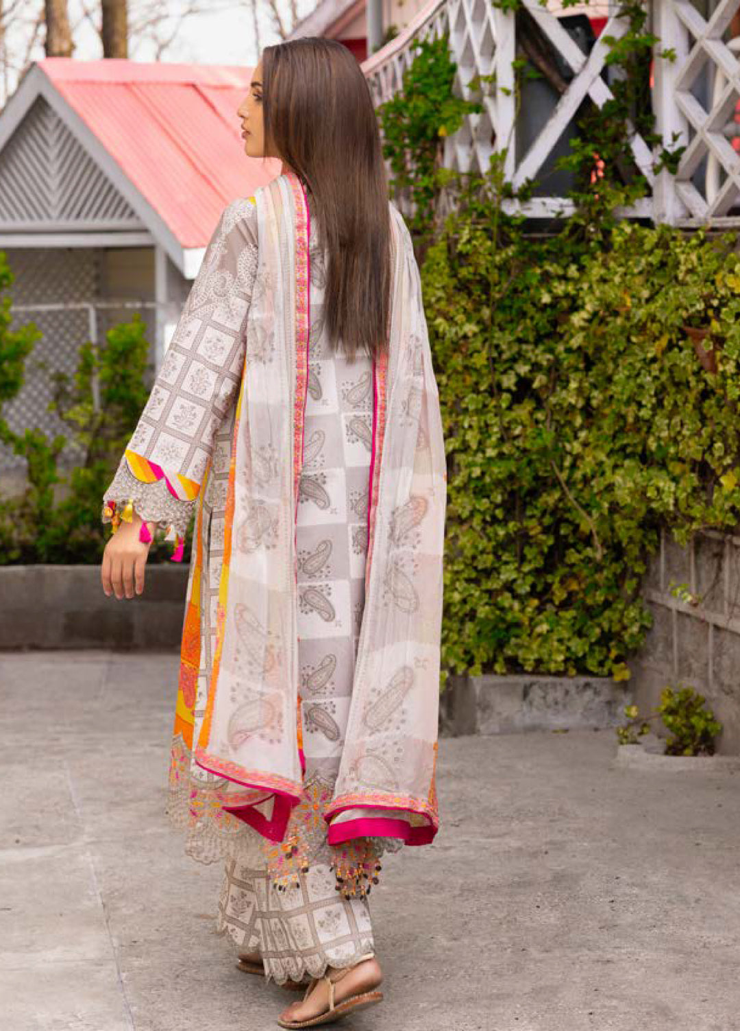 Rang e Bahar by Charizma Unstitched Embroidered Lawn 3 Piece Suit CHR26ULR CRB6-16 - Summer Collection