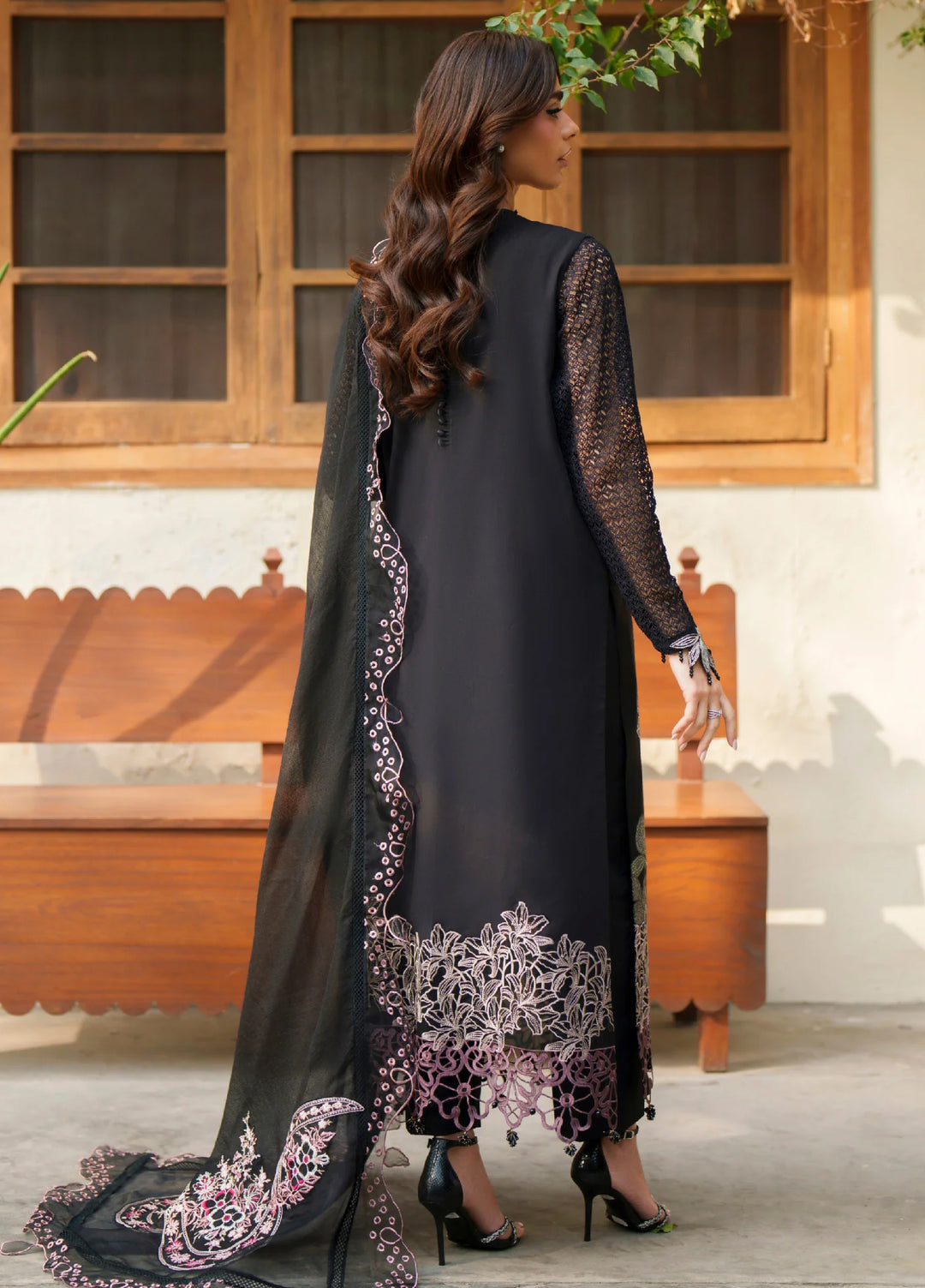 Versa by Asifa and Nabeel Unstitched Embroidered Lawn 3 Piece Suit AN26UVL VUL26-01 Noir Lily - Festive Collection