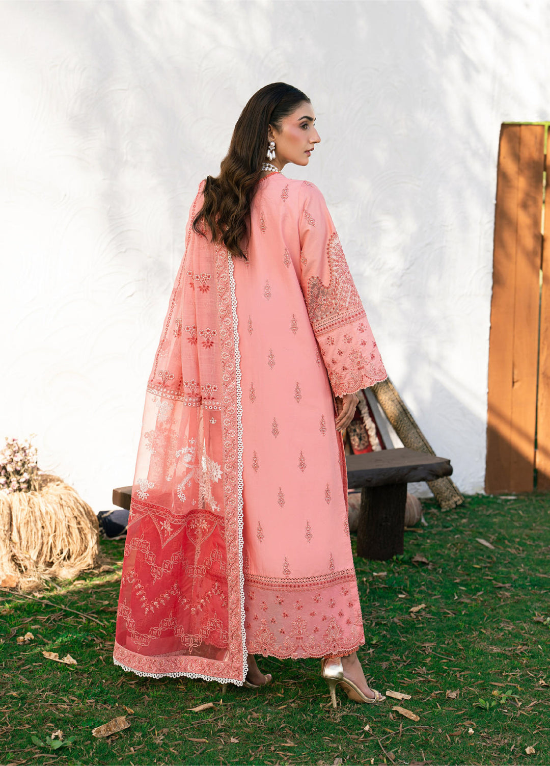 Aura of Flora by Zarizaa Unstitched Embroidered Luxury Lawn 3 Pcs Suit ZZ26UAFL ZA10-3ULE06P-2602 LYRA - Summer