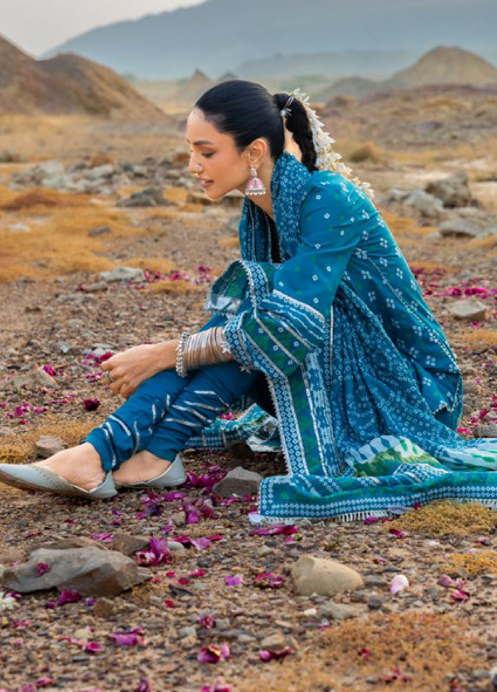 The Chunri by Gul Ahmed Unstitched Printed Lawn 3 Piece Suit GA26UTCL CL-52175 B - Summer Collection