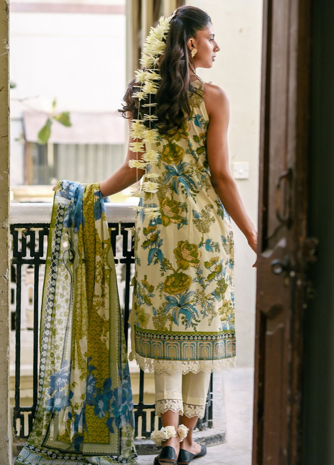 Rangon ka Angan by Gul Ahmed Unstitched Embroidered Lawn 3 Piece Suit GA26URAL CL-62037 - Summer Collection