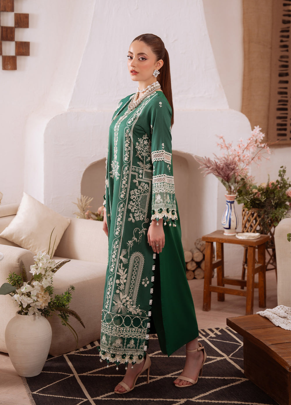 Shanaya by Mahnur Unstitched Lawn Embroidered 3 Piece Suit MN26US SN-04 - Summer Collection