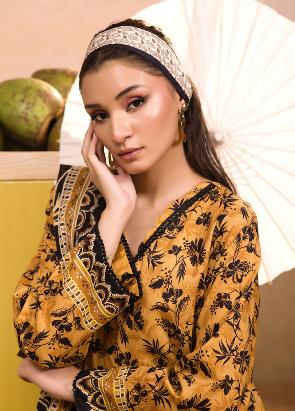 Regalia Textiles Unstitched Embroidered Lawn 3 Piece Suit RG26UEL D-9 - Casual Collection