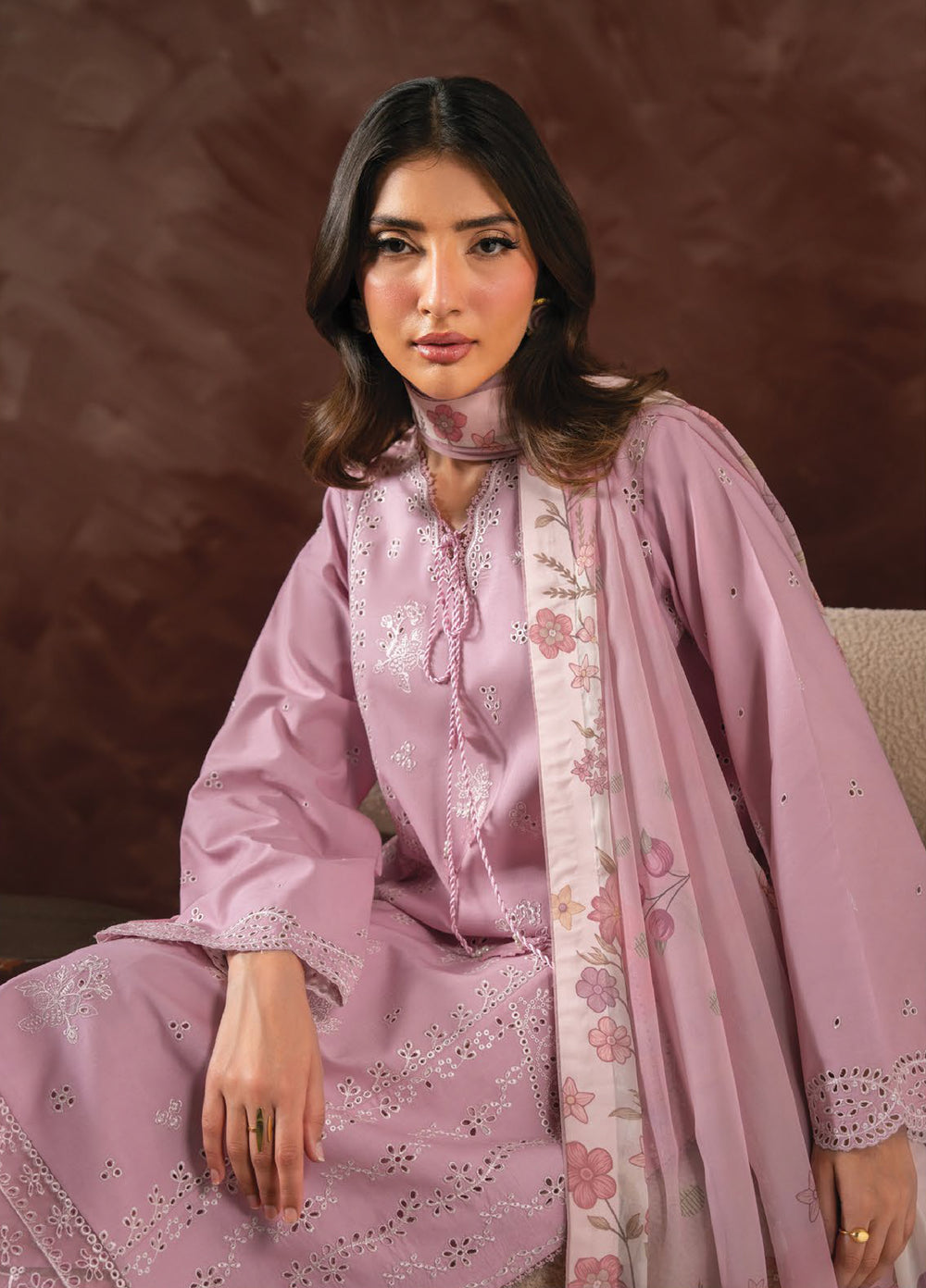 Seran Unstitched Embroidered Lawn 3 Piece Suit SN26ULLE Evara D-04 - Eid Collection