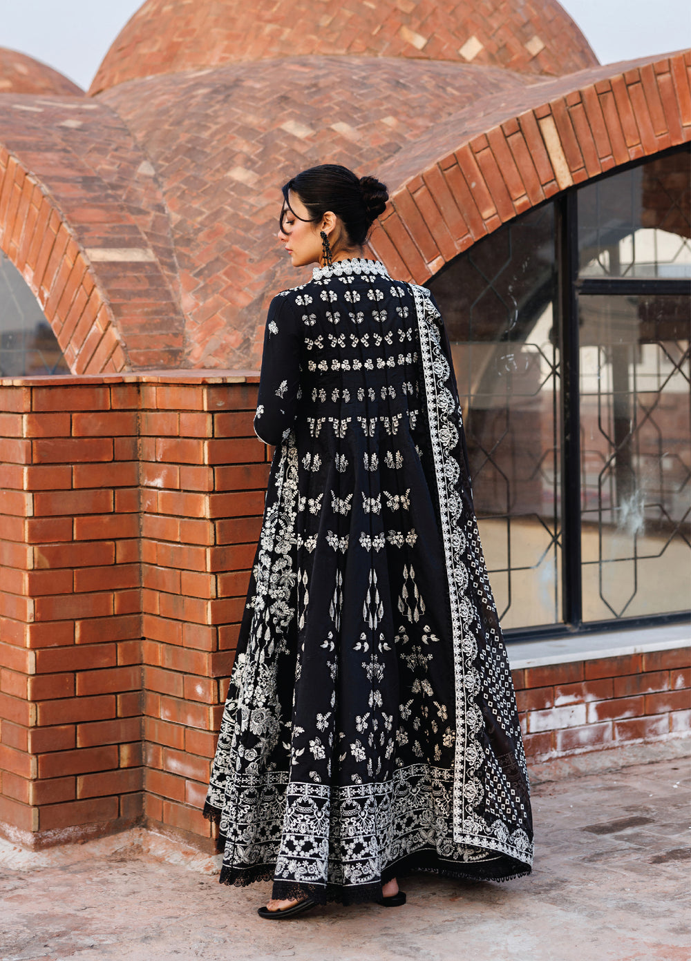 Mirabelle by Emaan Adeel Unstitched Embroidered Luxury Lawn 3 Piece Suit EA26UML D9 Midnight Bliss - Festive Collection