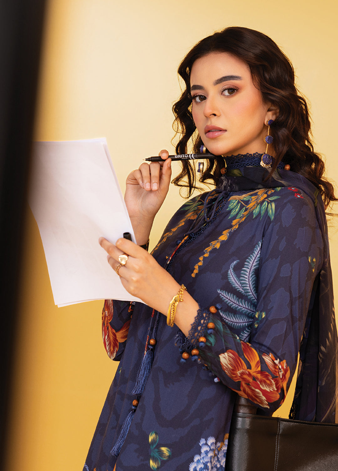 M Basics By Maria B Unstitched Digital Printed Linen 3 Piece MB25UW 1109-B - Winter Collection