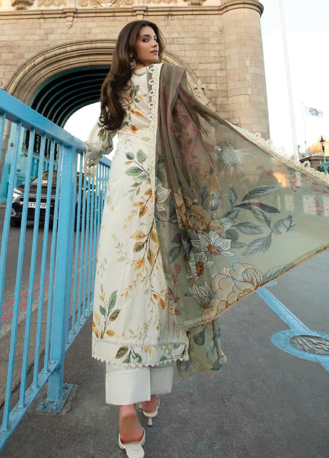 Sunshine Bloom by Al Zohaib Unstitched Embroidered Lawn 3 Piece Suit AZ26USL D8 - Summer Collection