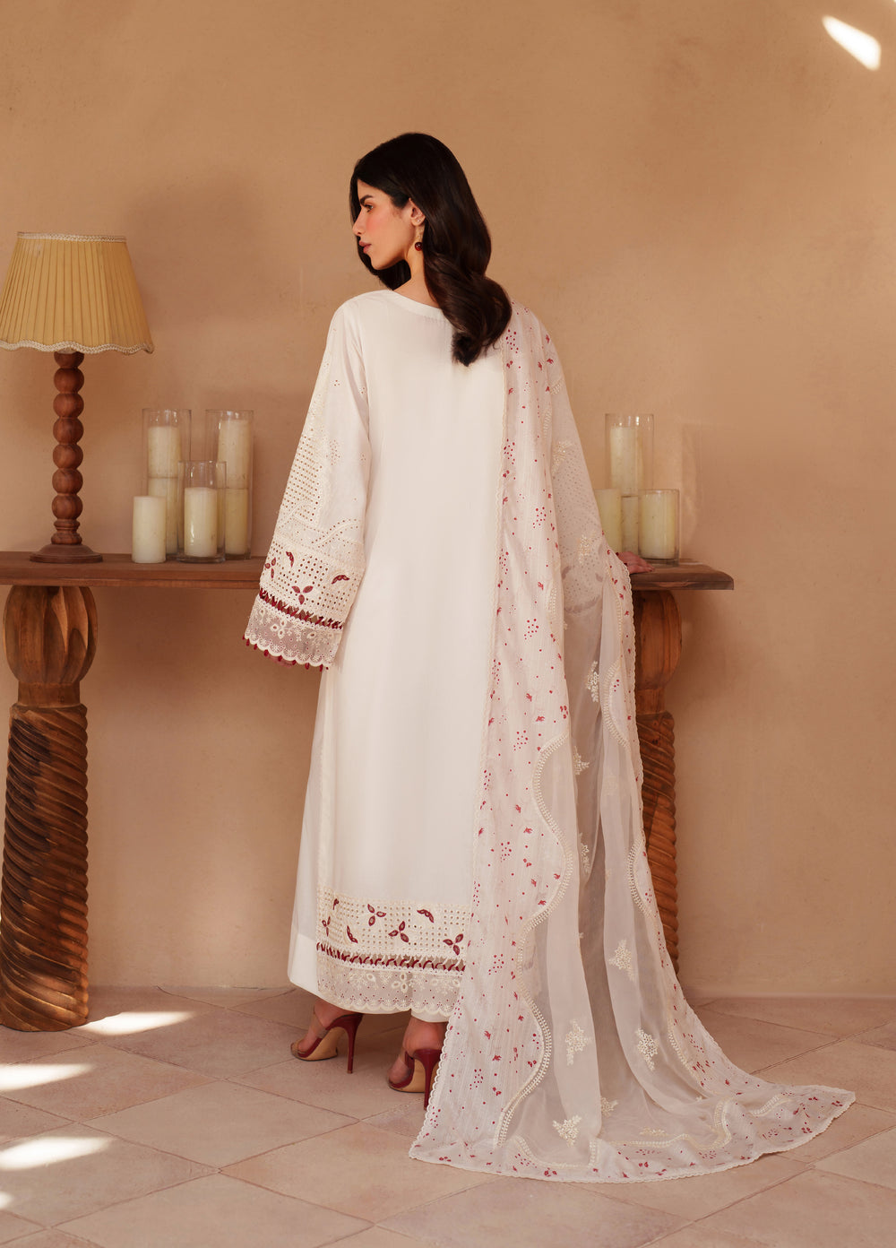 Iznik Unstitched Embroidered Lawn 3 Piece Suit IZ26ULE EL-06 - Eid Collection