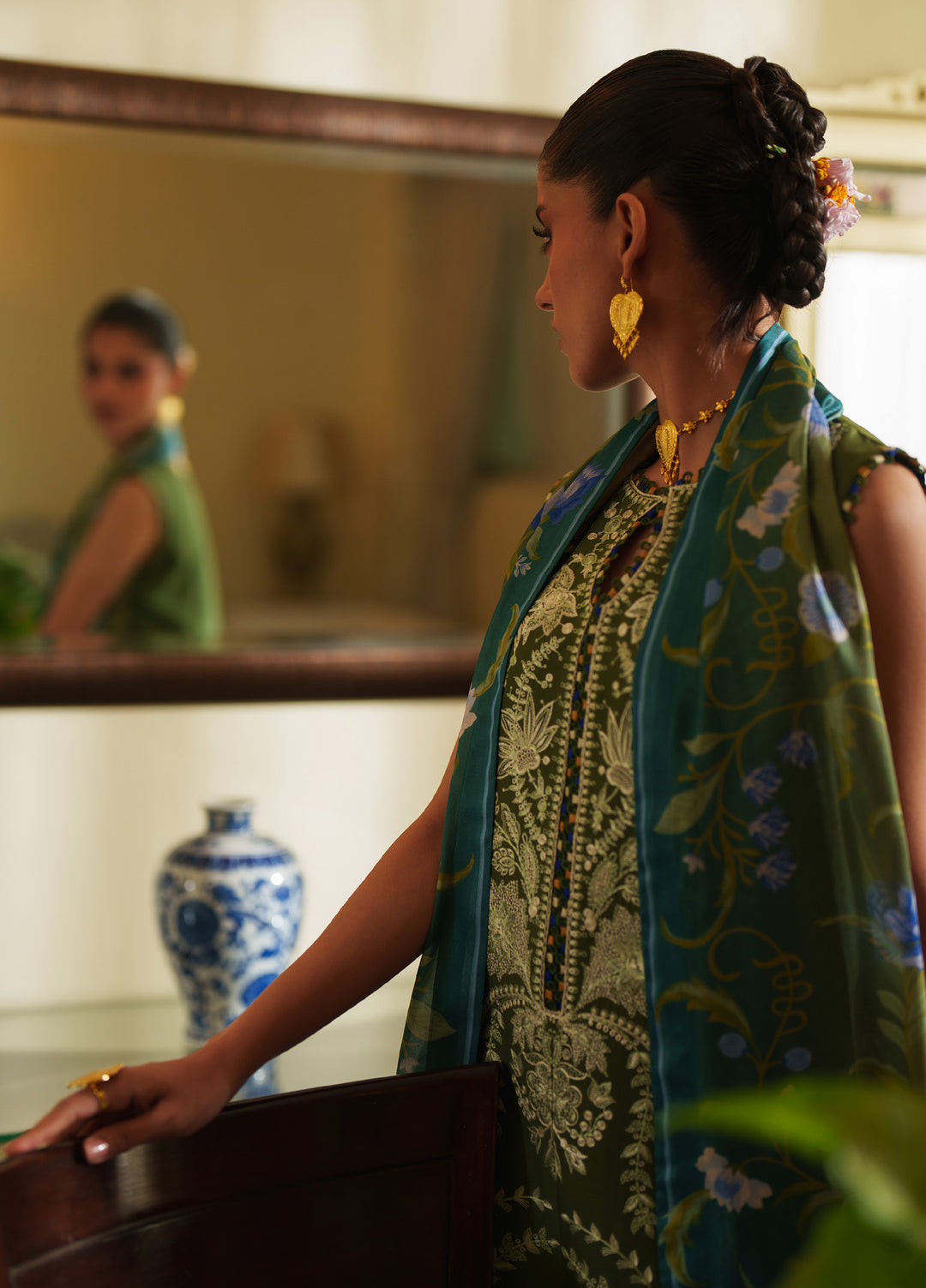 Heritage Dore by Bin Ilyas Unstitched Embroidered Lawn 3 Piece Suit BI26UHD 17-7A - Summer Collection