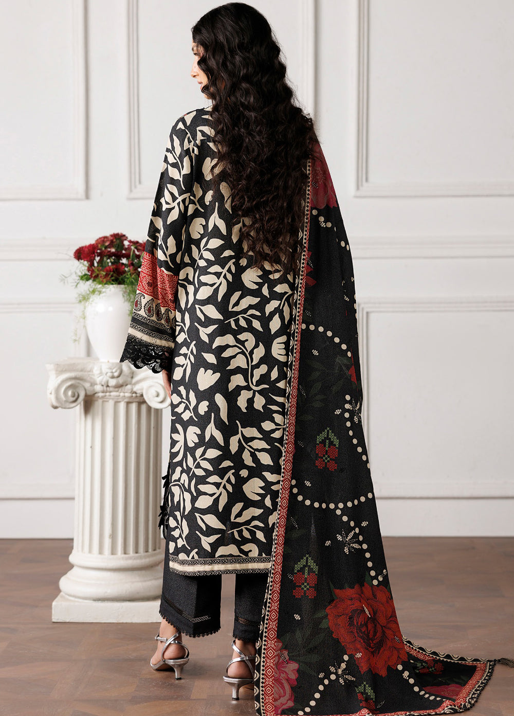 Kaya by Daria Unstitched Embroidered Karandi 3 Piece Suit DN26UKK DA-125 - Casual Collection