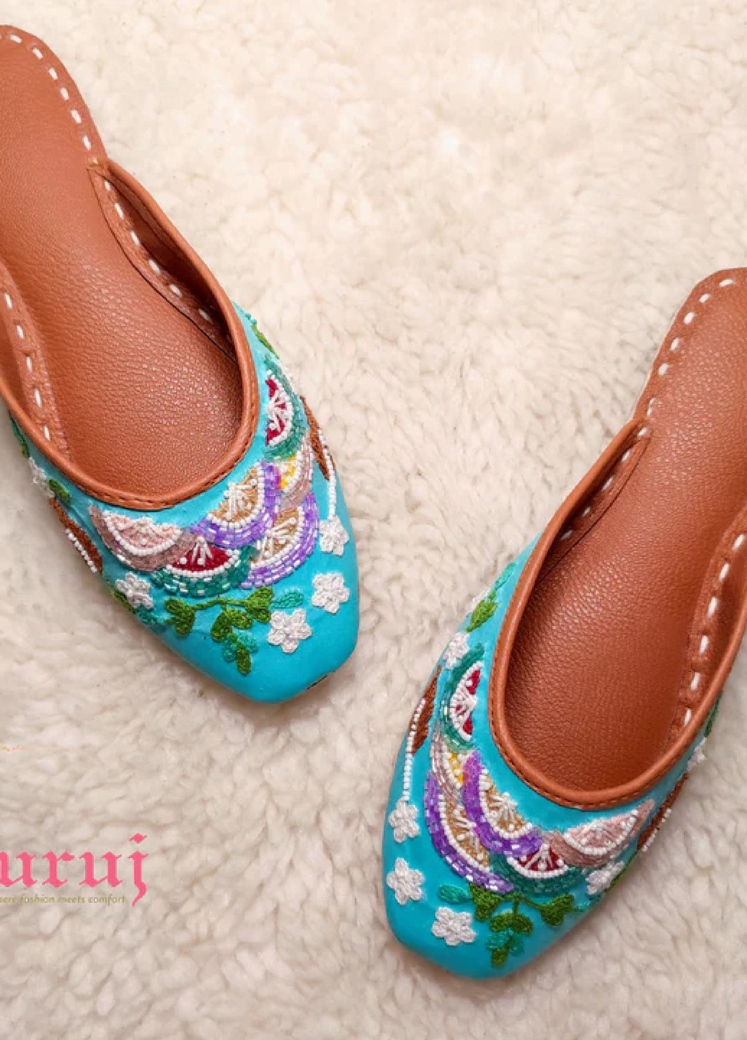 Zuruj Festive Style   Backless Khussay JU-203