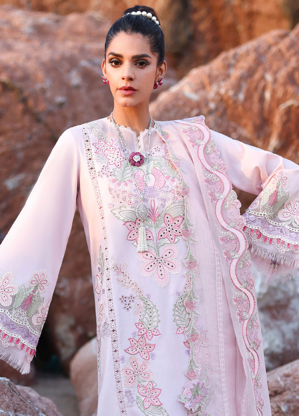 Saira Shakira Unstitched Embroidered Lawn 3 Piece Suit SSR26ULE SS-009B - Eid Collection