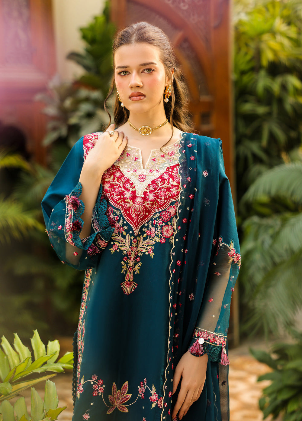 Shanaya by Mahnur Unstitched Embroidered Lawn 3 Piece Suit MN26USL SH-10 - Summer Collection
