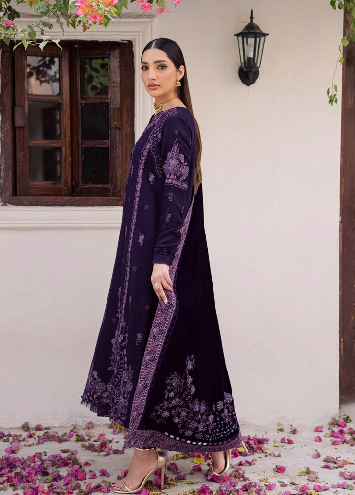 Nureh Exclusive Unstitched Luxury Leather Peach Velvet Shawl Embroidered Suits 3 Piece NU25NS NE-198 - Festive Collection