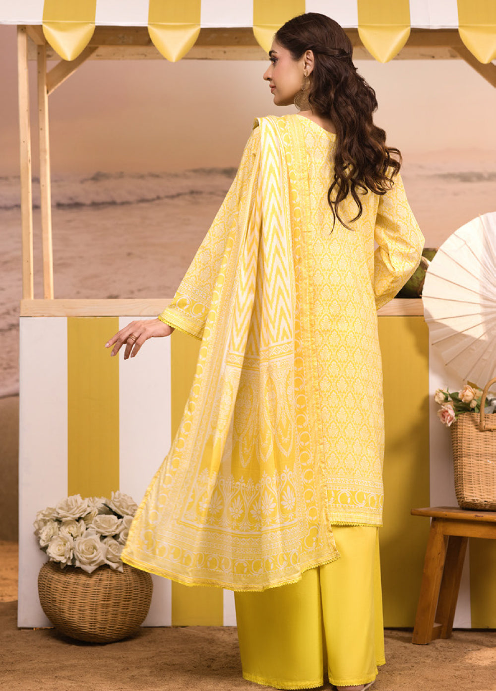 Regalia Textiles Unstitched Embroidered Lawn 3 Piece Suit RG26UEL D-8 - Casual Collection