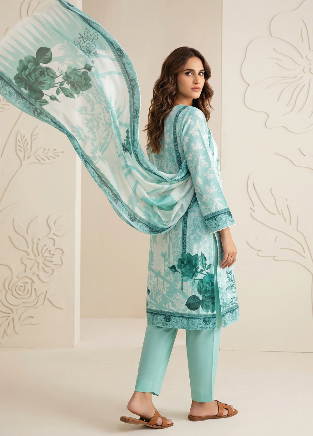 Salina by Regalia Textiles Unstitched Printed Lawn 3 Piece Suit RG26USII D-7 - Casual Collection
