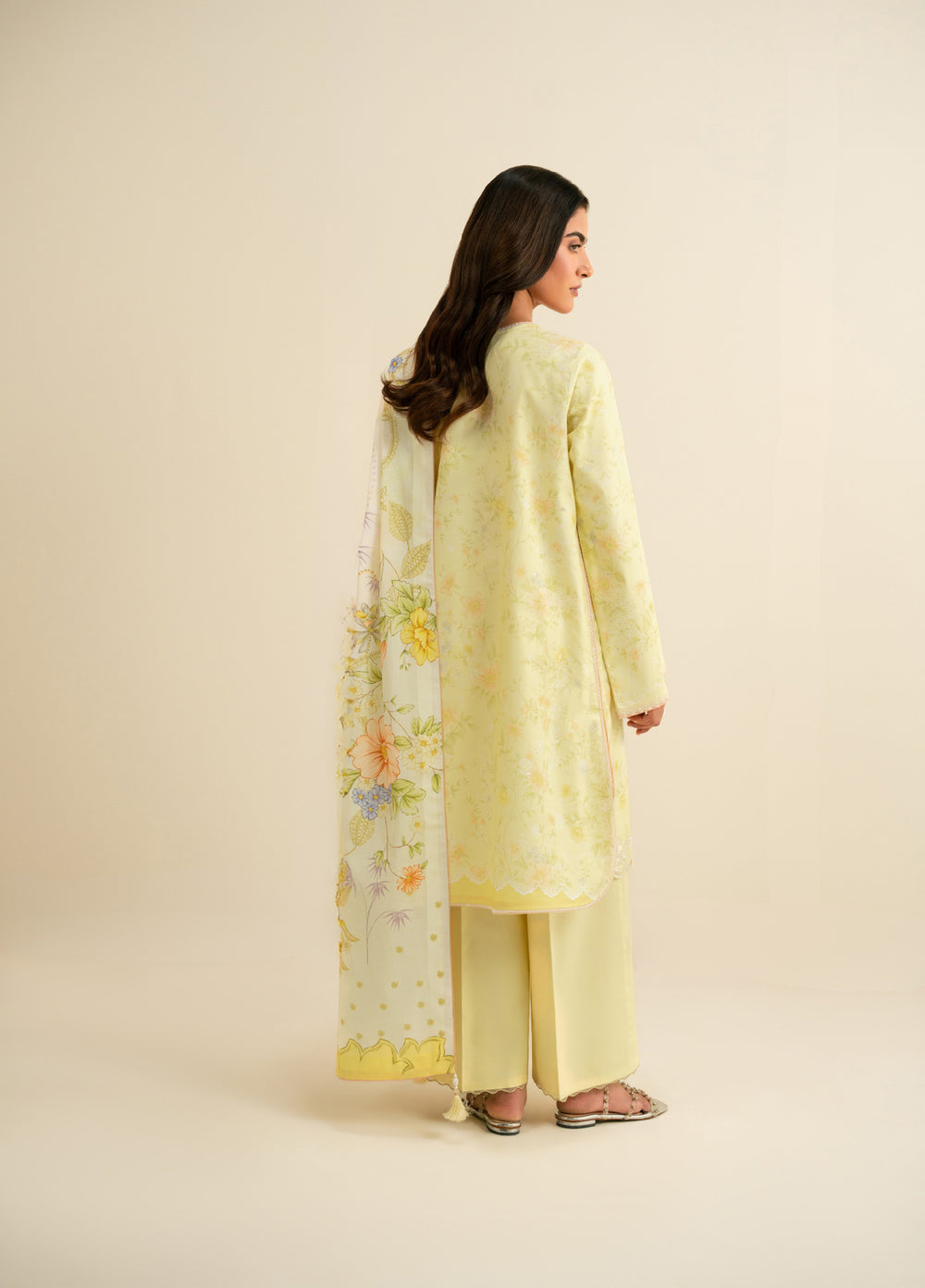 Seran Essentials Unstitched Printed Lawn 3 Piece Suit SN26UEL Solene D-04 - Lawn Collection
