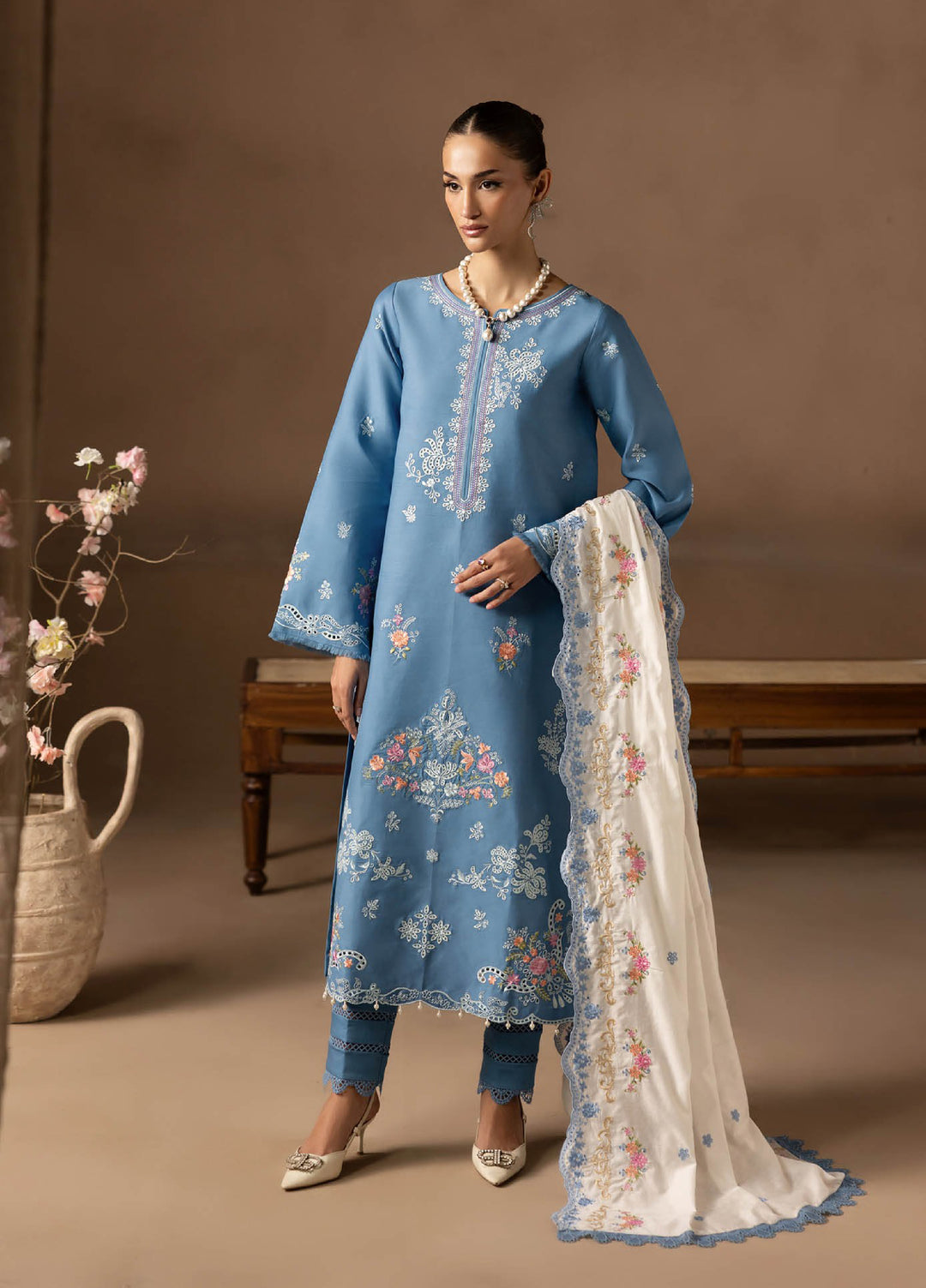 Sareen by Rajbari Unstitched Premium Viscose Chikankari 3 Piece RB25SC D-07 - Winter Collection