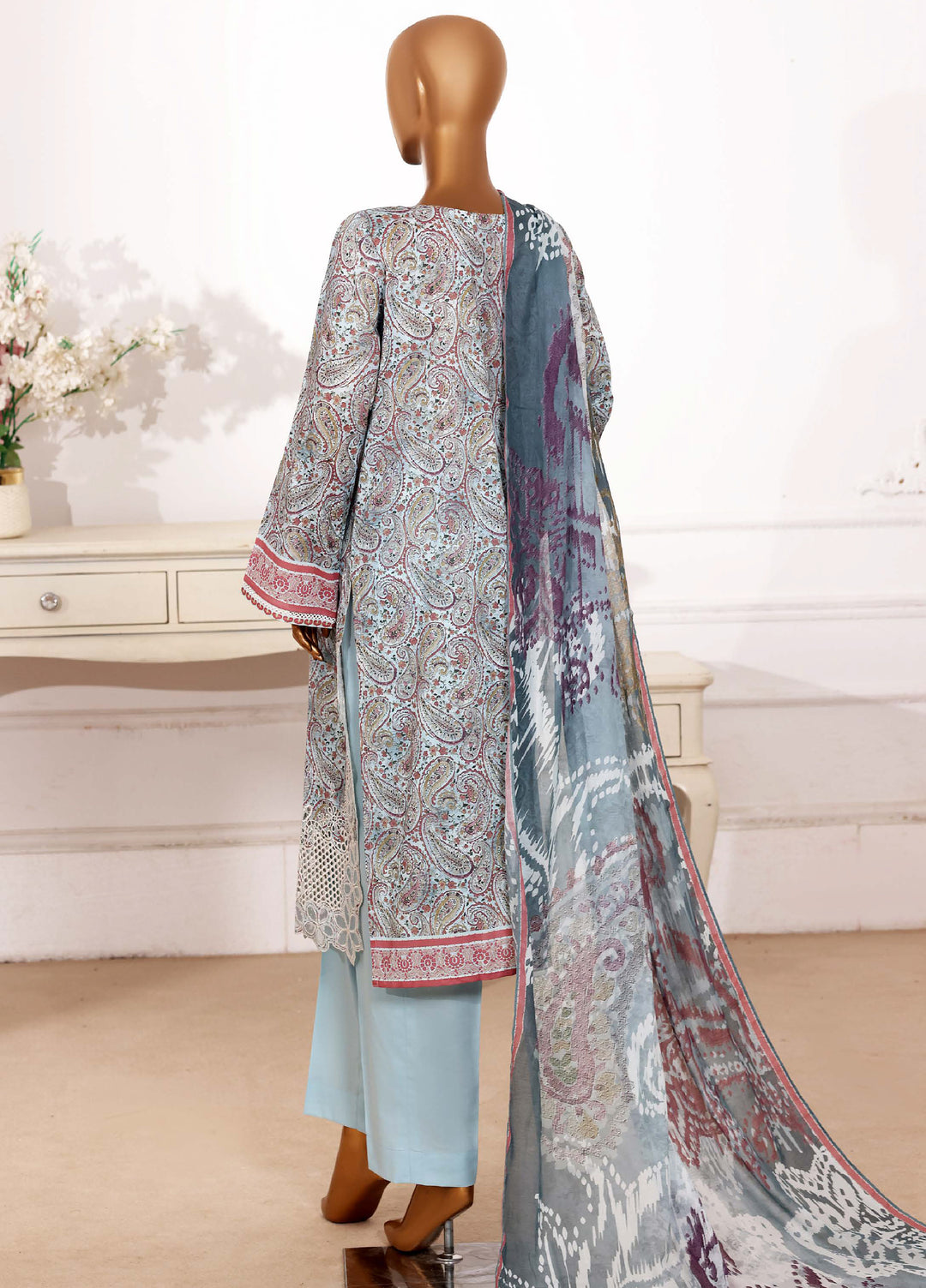 Hz Textiles RTW Cutwork Kari Embroidered Lawn 3 Piece Suit HZ26ULC CPE-3P-011 - Summer Collection