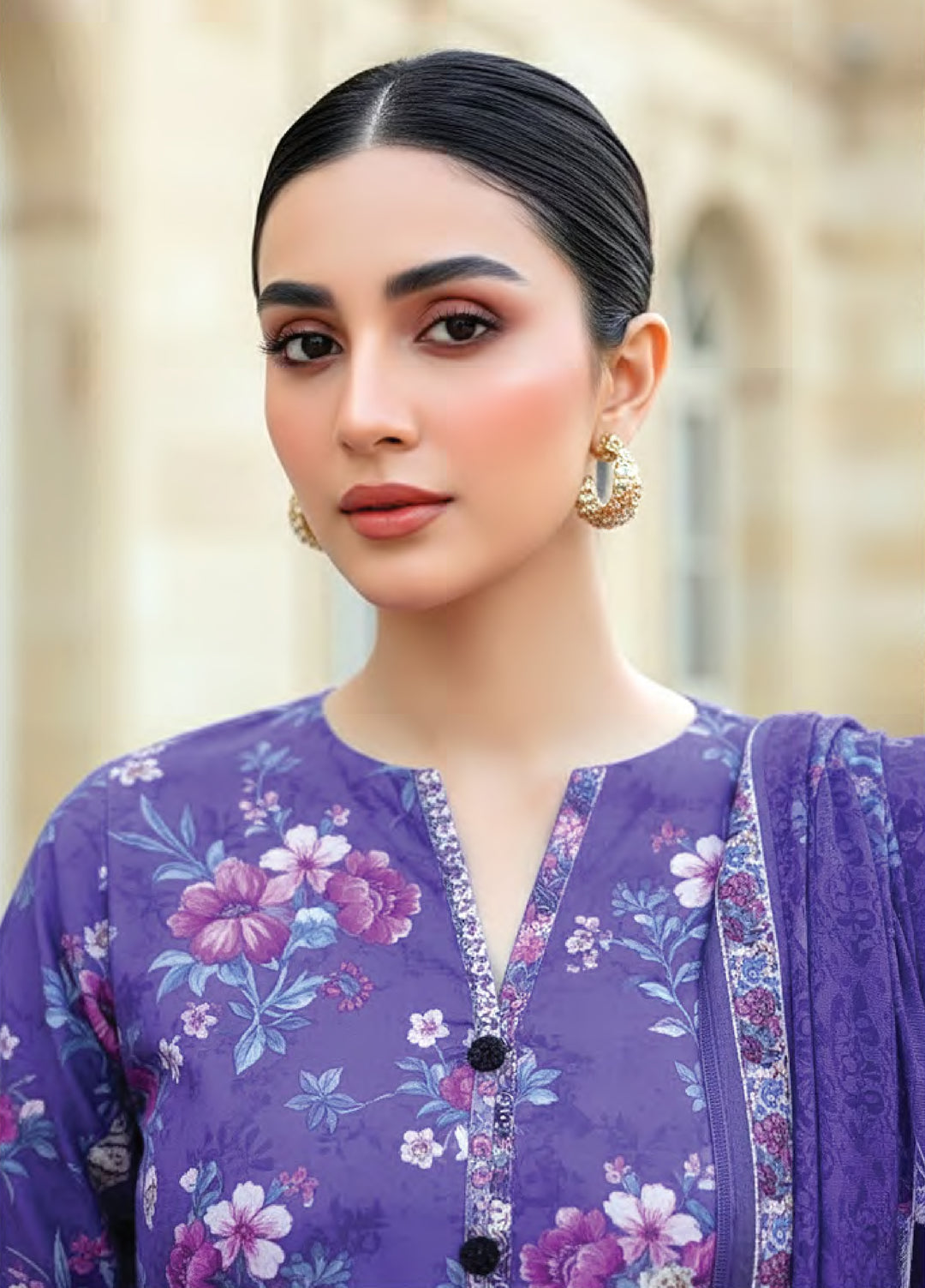 Komal Lawn by Lakhany Unstitched Embroidered Lawn 3 Piece Suit LSM26UK LG-SG-0047 - Summer Collection