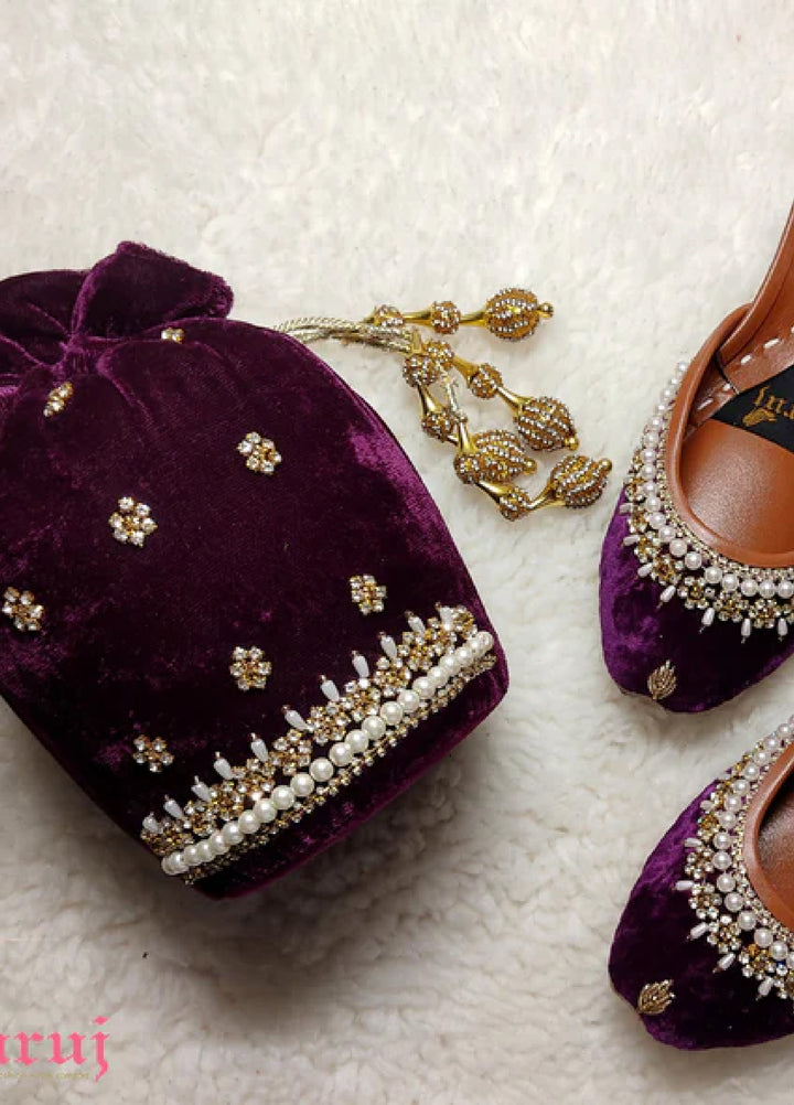 Zuruj Festive Style  Potli X Khussa  PL-62