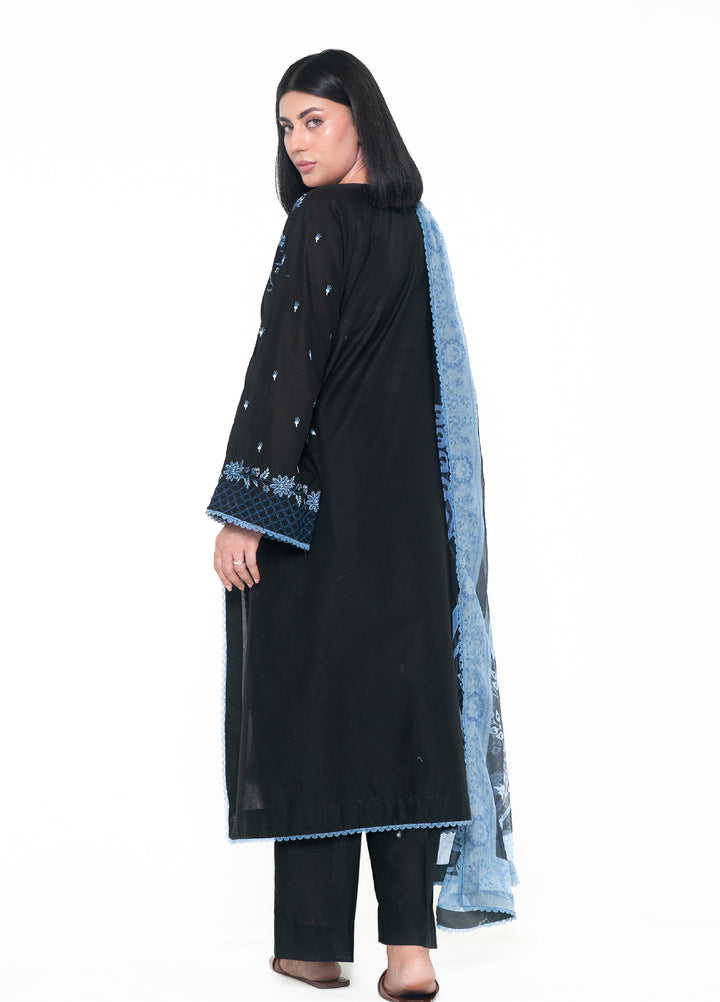 Zyna RTW Embroidered Lawn 3 Piece Suit ZY26ULS AMIRA - Summer Collection