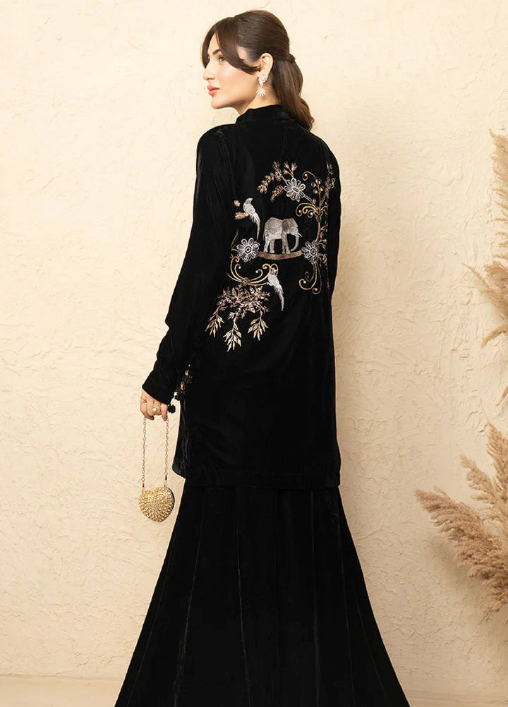 Winter Hues by Naayas Women Pret Embroidered 1 Piece Velvet Anabella - Winter Collection