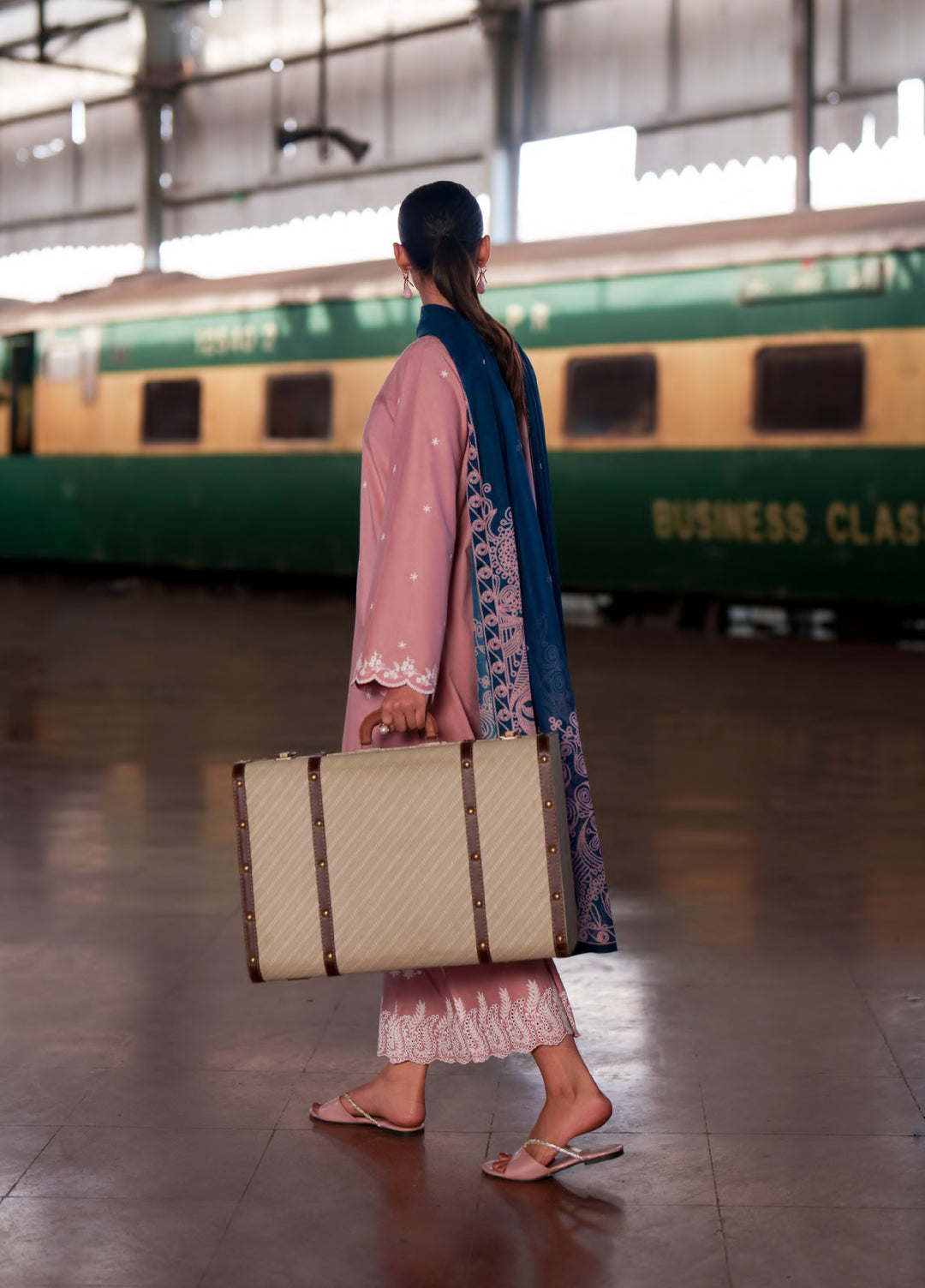 Summer Travels by Casuallite RTW Embroidered Cotton Lawn 3 Piece Suit CL26ULST OUTFIT 01 BLUSH BREEZE - Casual Collection