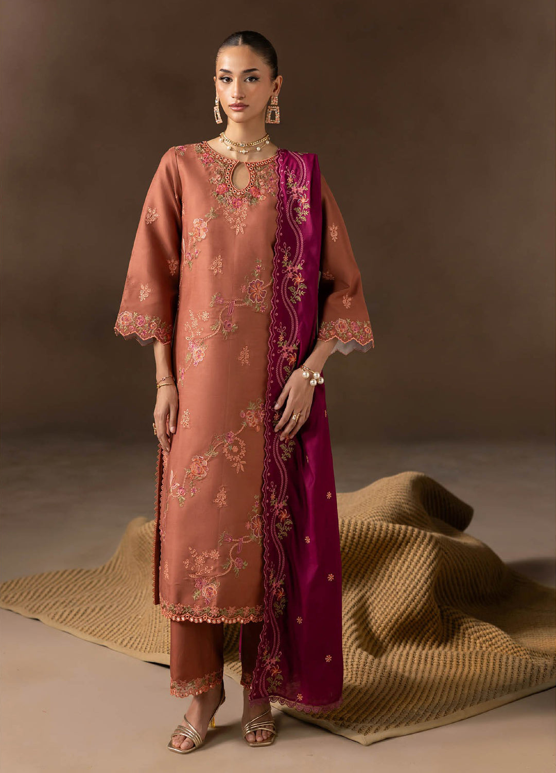 Sareen by Rajbari Unstitched Premium Viscose Chikankari 3 Piece RB25SC D-12 - Winter Collection