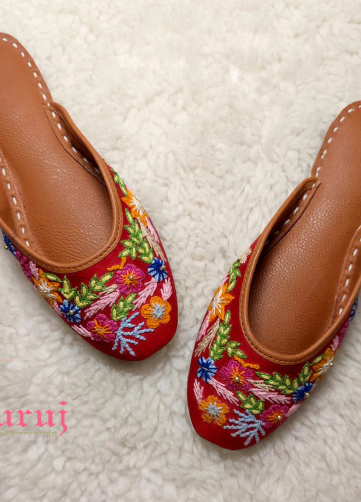 Zuruj Festive Style   Backless Khussay JU-159