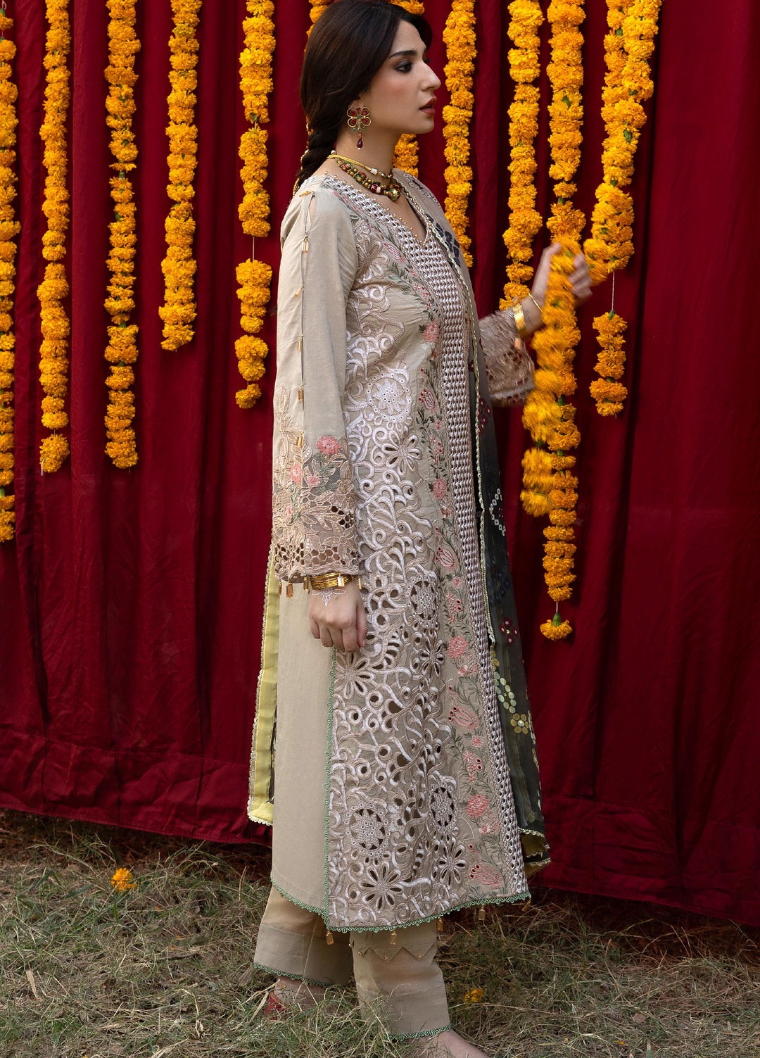 Bandhani by Al Zohaib Unstitched Embroidered Premium Lawn 3 Piece Suit AZ26UB D-7 - Summer Collection