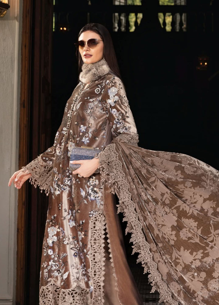 Luxe by Maria B Unstitched Embroidered Velvet 3 Piece MB25LW D3 - Winter Collection