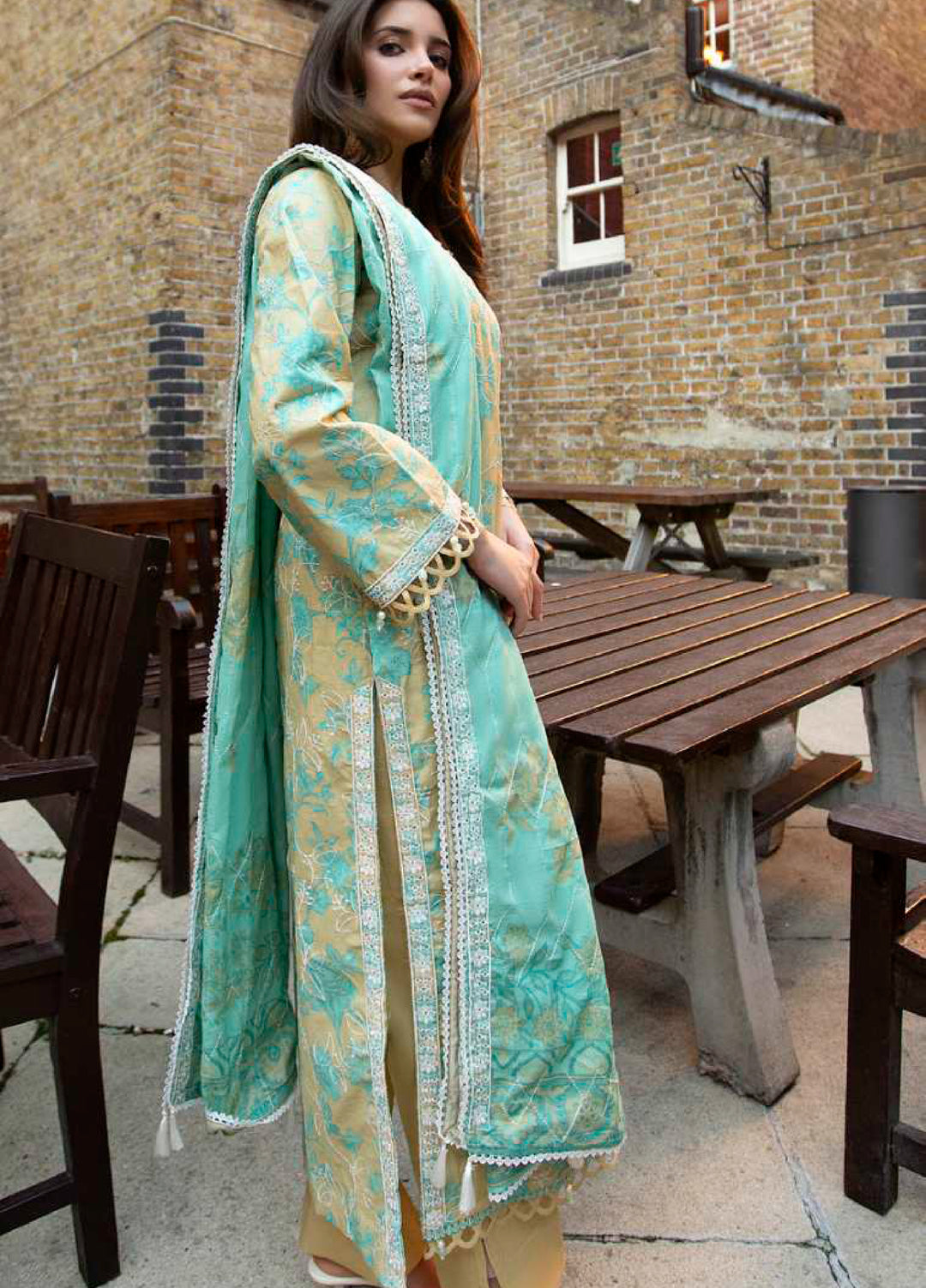 AL Zohaib Dhagakari Unstitched Embroidered Lawn 3 Piece Suit AZ26UD D-12 - Summer Collection