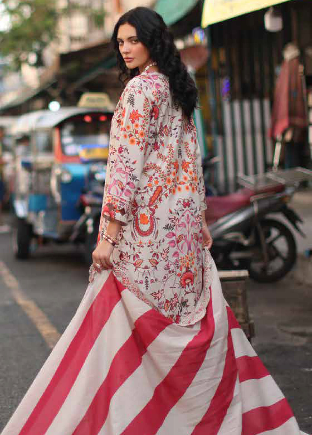 Signature by Charizma Unstitched Printed Lawn 3 Piece Suit CHR26USL CS6-01 - Summer Collection