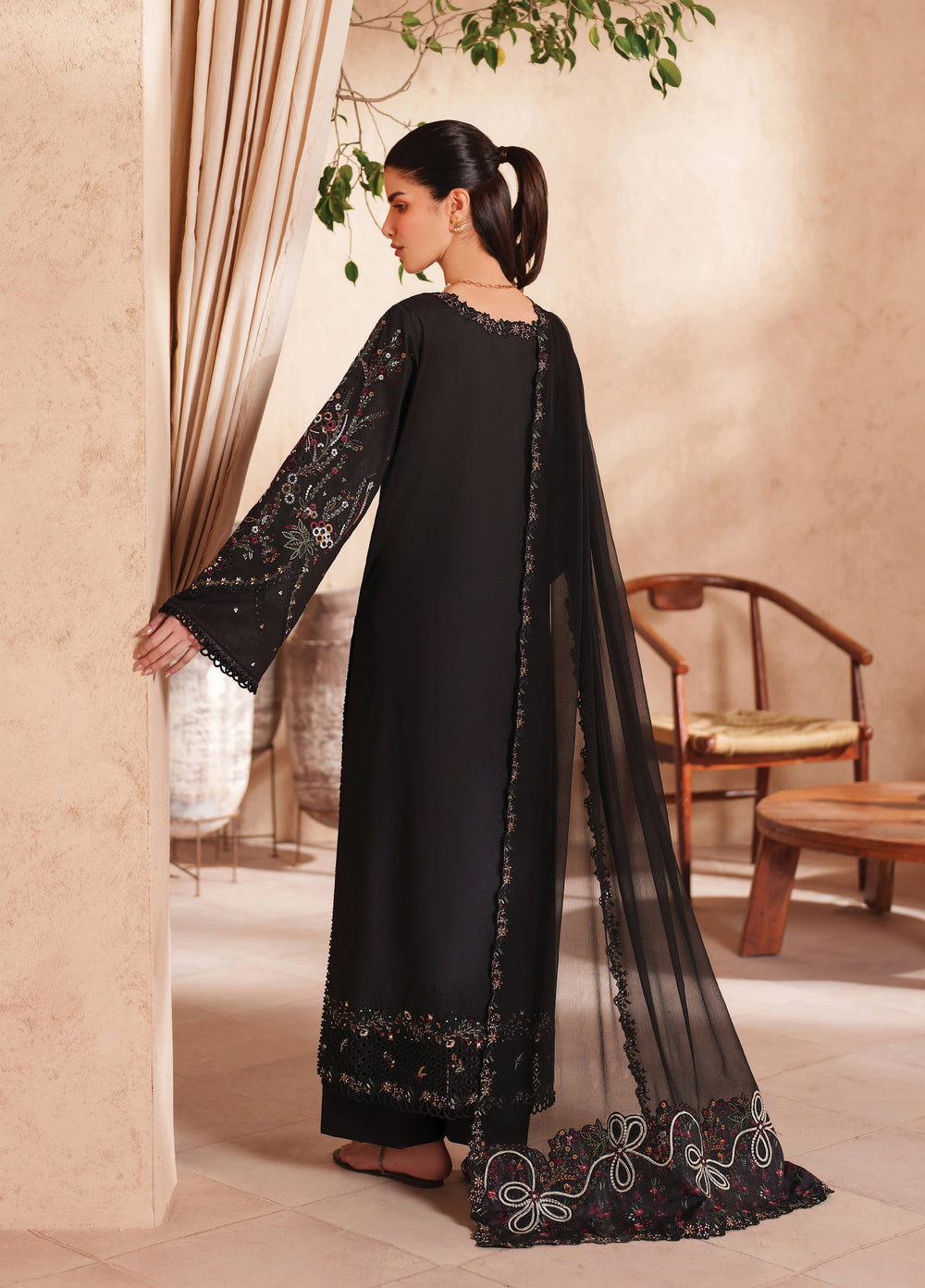 Iznik Unstitched Embroidered Lawn 3 Piece Suit IZ26ULE EL-07 - Eid Collection