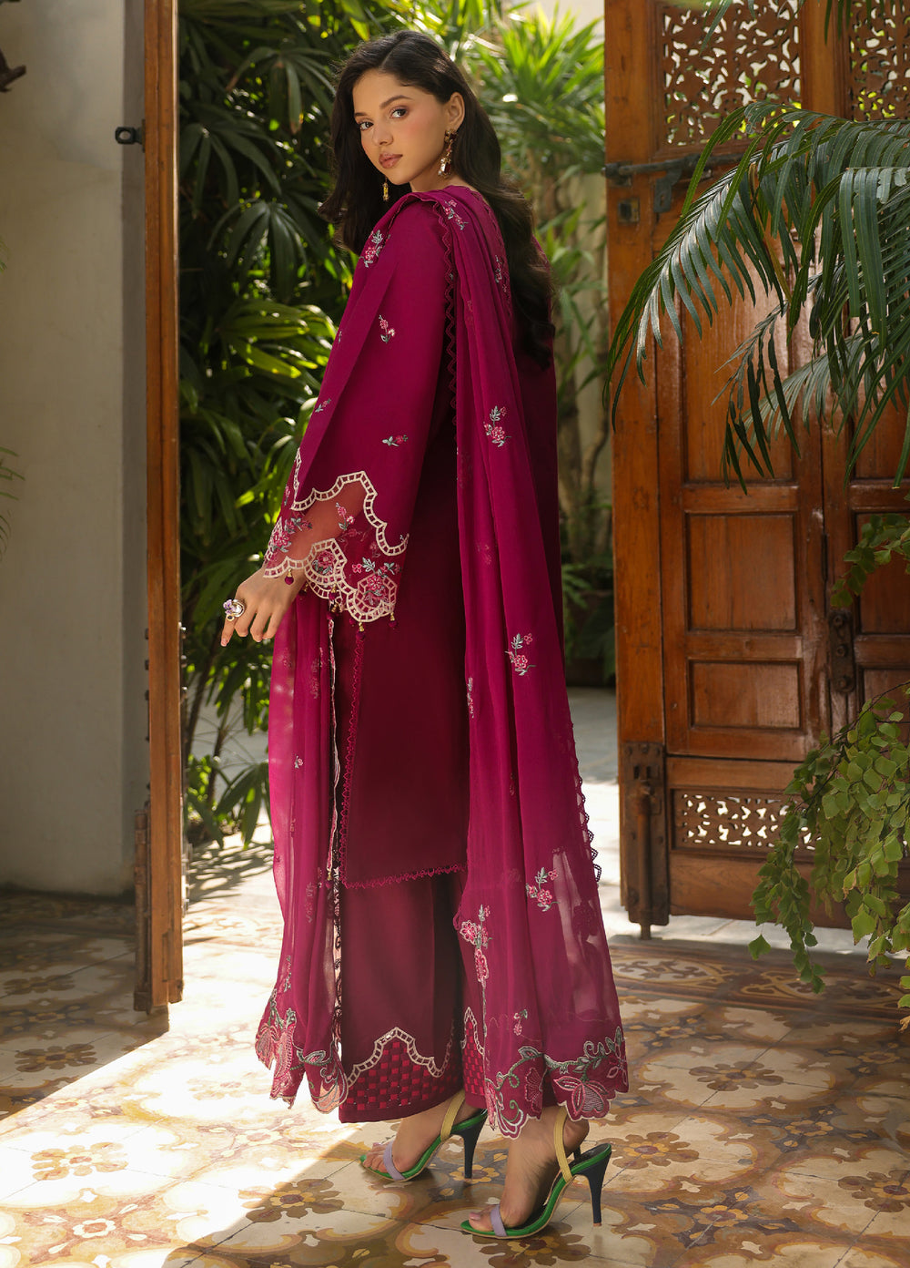 Shanaya by Mahnur Unstitched Embroidered Lawn 3 Piece Suit MN26USL SH-03 - Summer Collection
