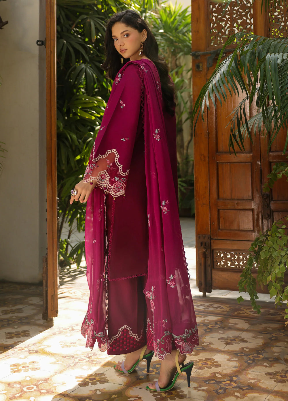 Shanaya by Mahnur Unstitched Embroidered Lawn 3 Piece Suit MN26USL SH-02 - Summer Collection
