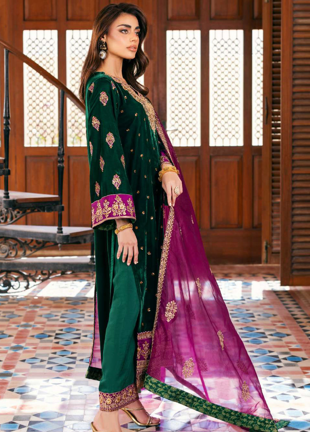 Zainab Chottani Unstitched Velvet Embroidered 3 Piece ZC25UV Esha - Festive Collection